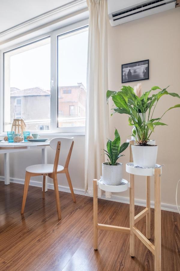 Oasis: Stylish Retreat In The Heart Of Apartament Sofia